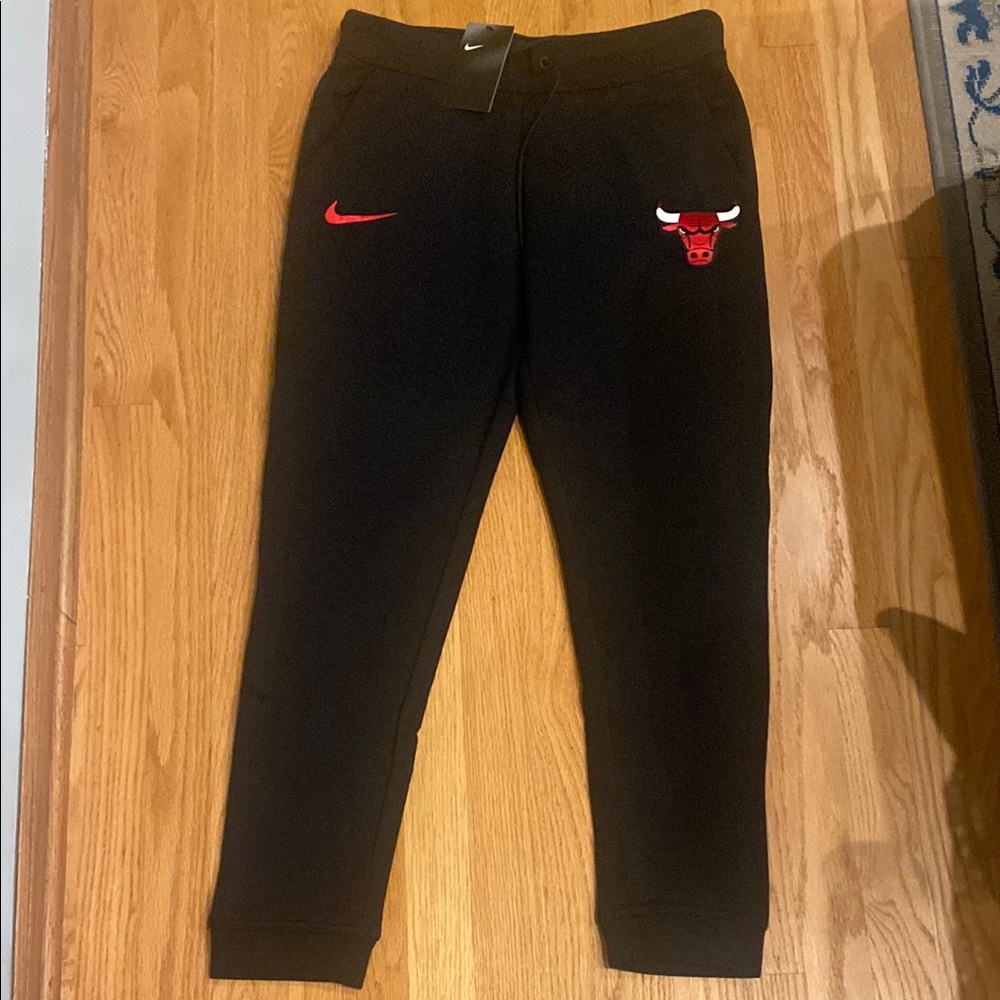 Nike Women’s Black Joggers with Chicago Bulls Logo Accent